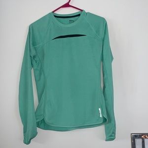 Women’s Reebok work out top with mesh detail- S